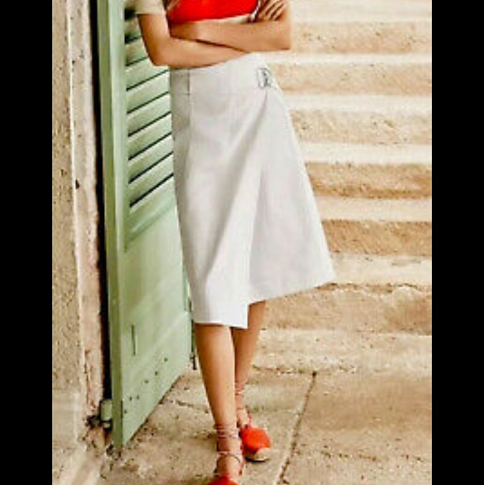 NWT Tory Burch white denim skirt